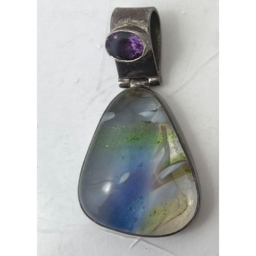 Dichroic Glass Cabachon Pendant in 925 silver‎ with Purple Faceted Stone accent.